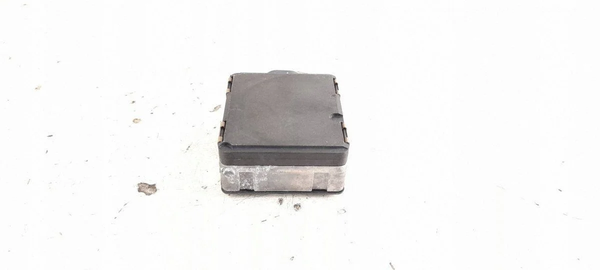 Radar tempomat Mercedes-Benz A W177 A0009053011 image 5
