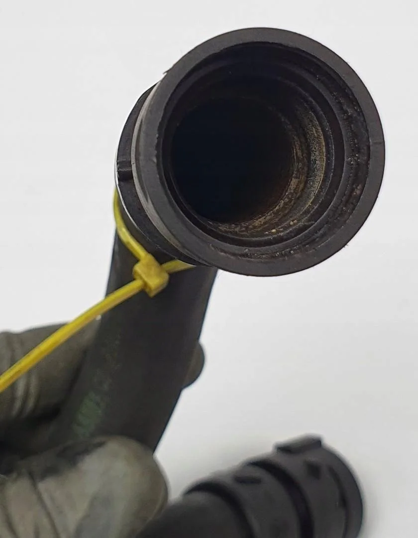 Ford 6G91-8B159-KC Kühlmittelleitung
