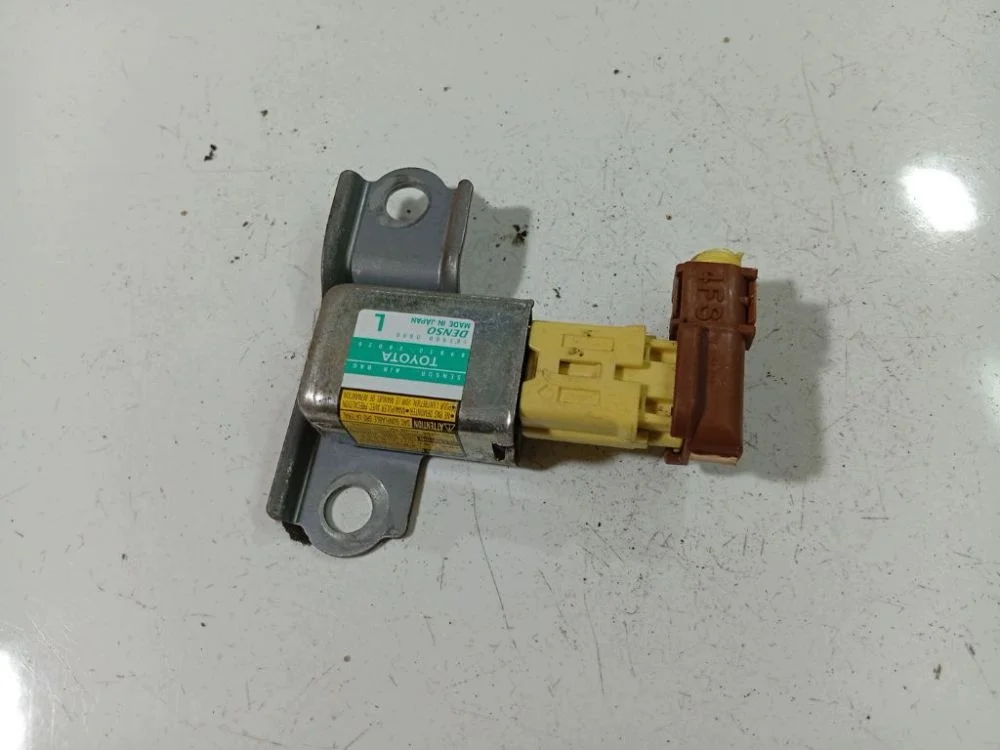 Airbag Sensor Toyota Previa 2.0L 8983028020