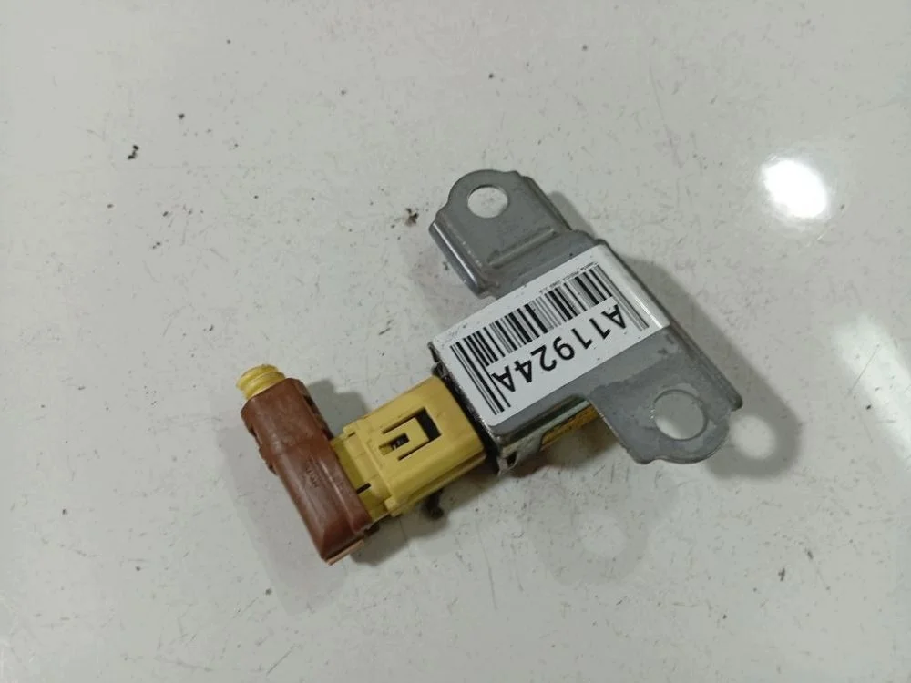 SRS-anturi Toyota Previa 8983028020 image 3
