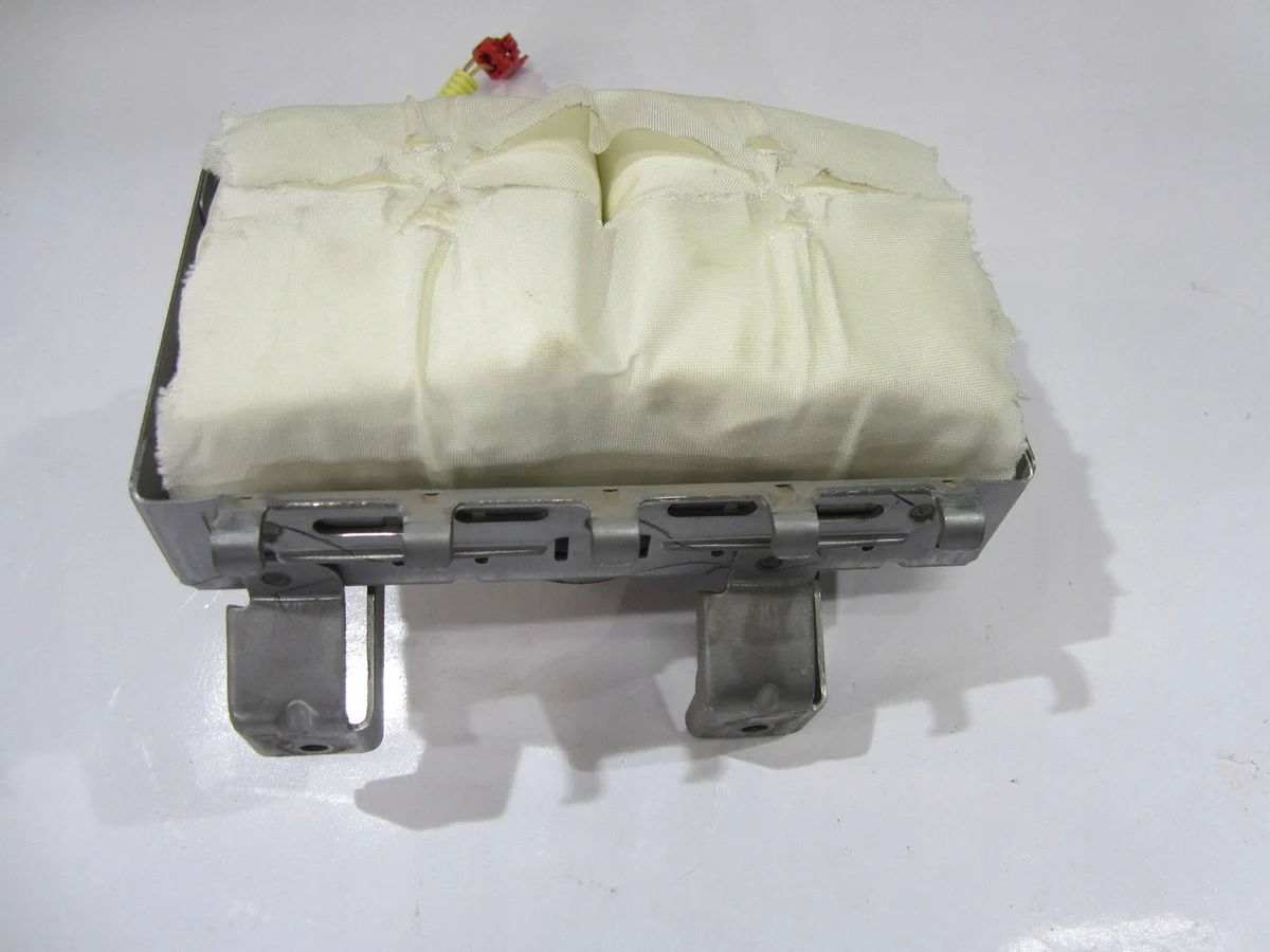 Matkustajan turvatyyny Mitsubishi L200 IV MN123965ZZ image 3