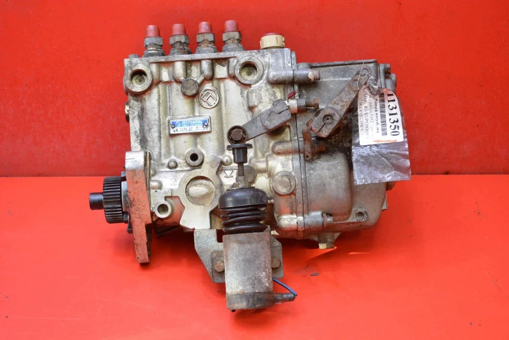 Einspritzpumpe 4M3175 FSC Lublin 2.4 TD