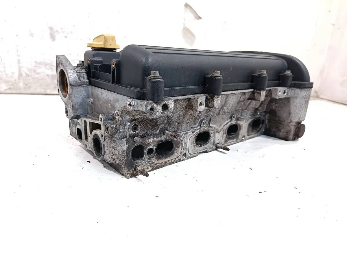 Sylinterikansi Opel Vectra C 2.2 DIRECT 55561003 image 4