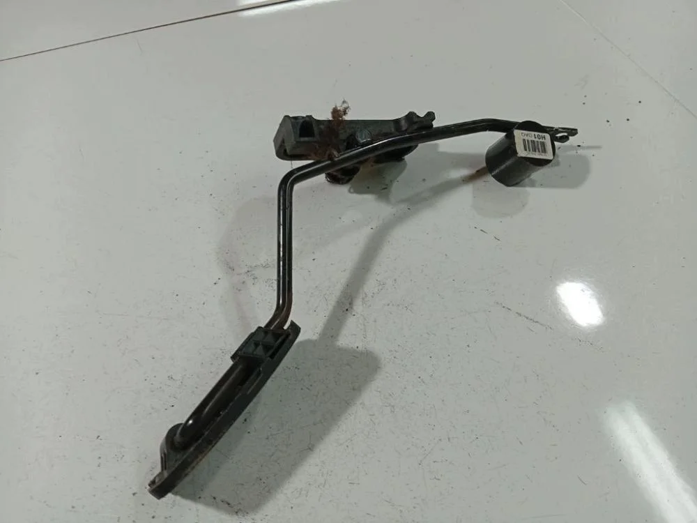Hyundai i30 Gaspedal elektronisch 327002H100 image 3