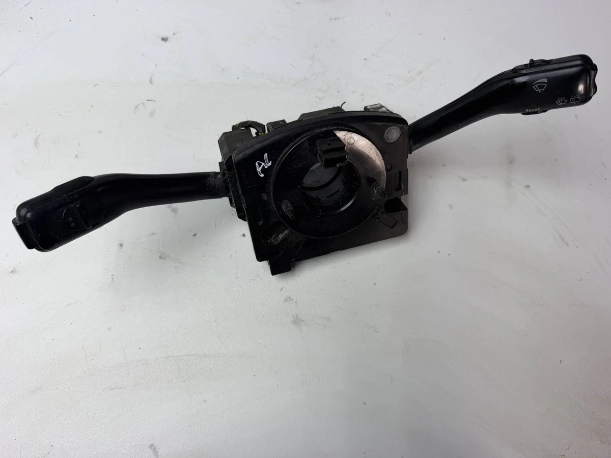 VW Golf IV Bora Sensor Ángulo Giro 1J0959654AC