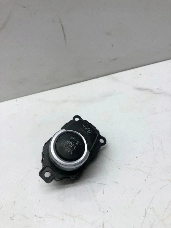Start/stop knop BMW 5 Touring (F11) 9229564