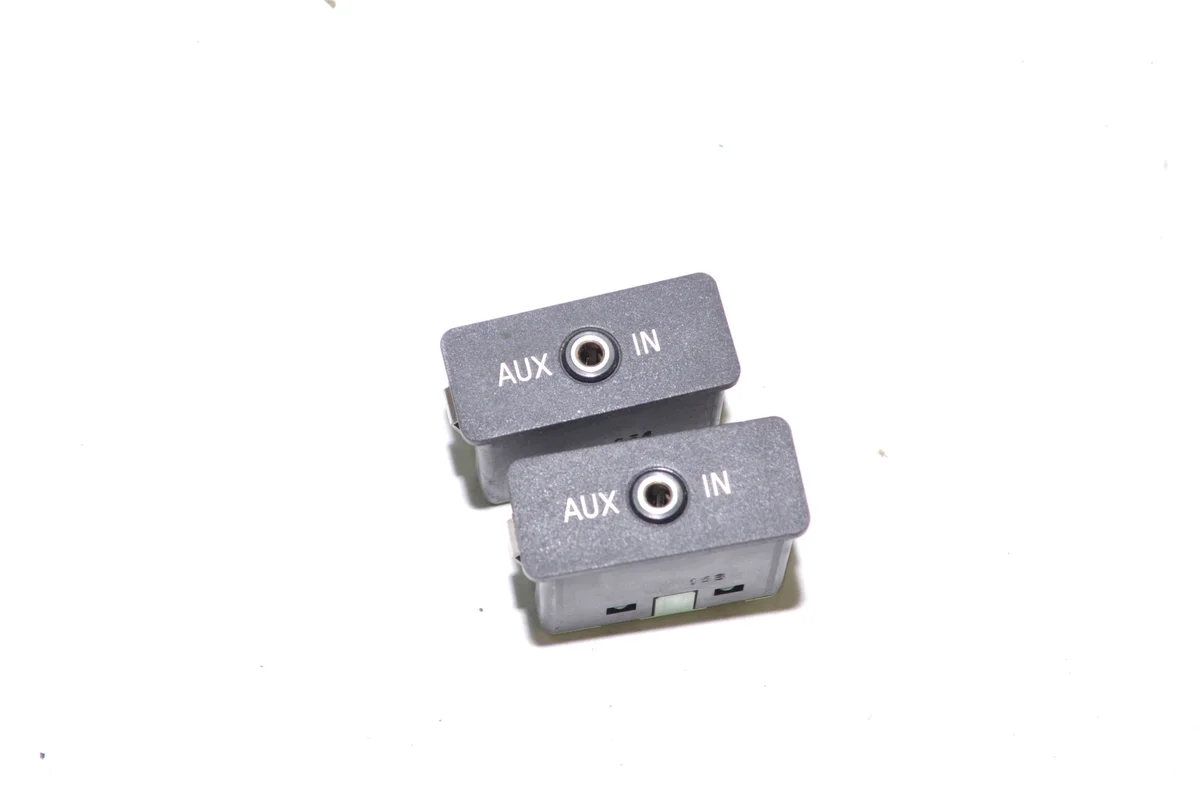 Aux-aansluiting BMW 5 E60 E61 6986791 image 5