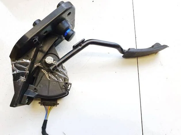 Jaguar XF Elektronisk gaspededal 8X239F832