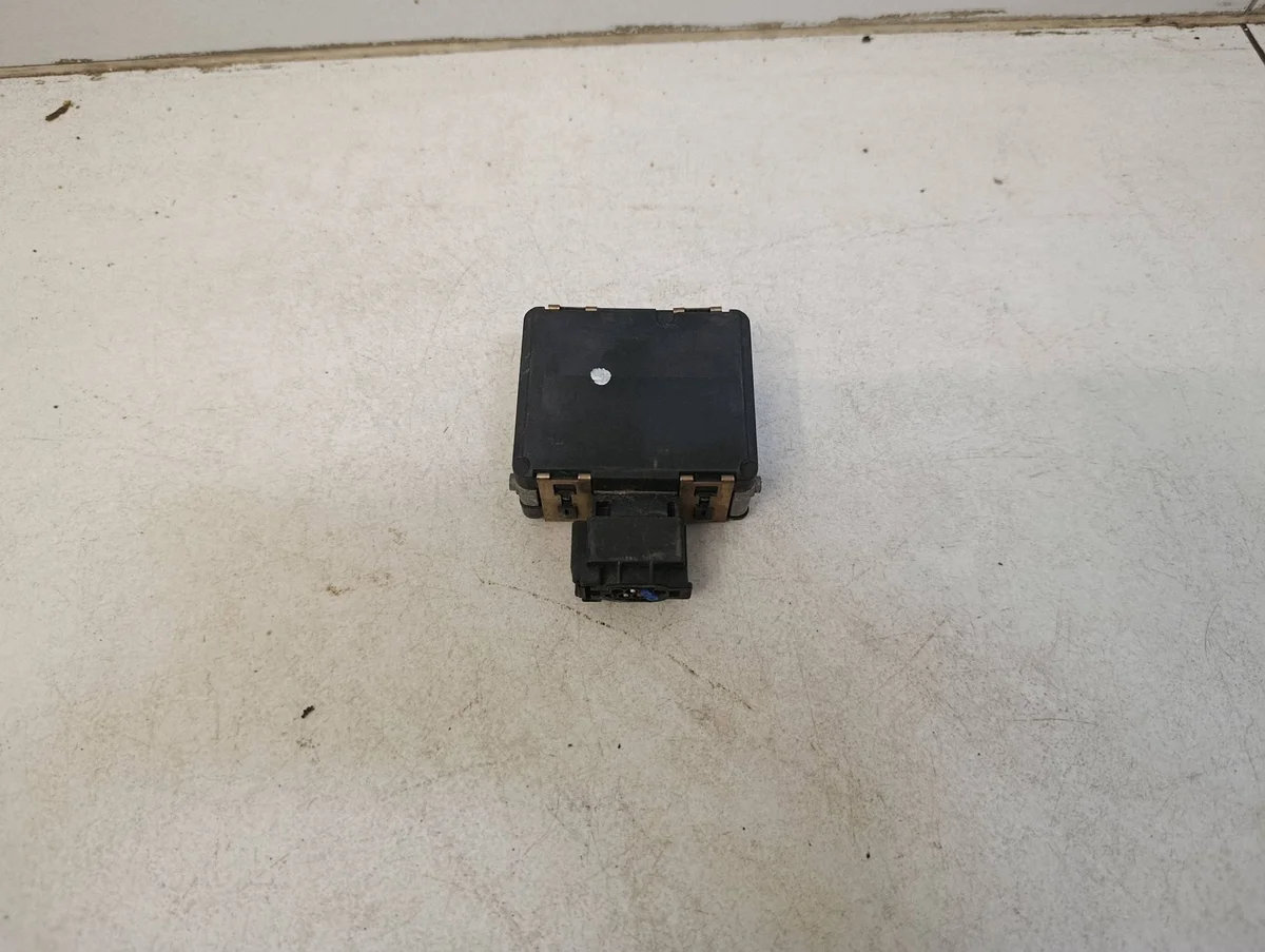 Radar sensor module voorzijde Nissan Qashqai J11 - 28438-4EA5A