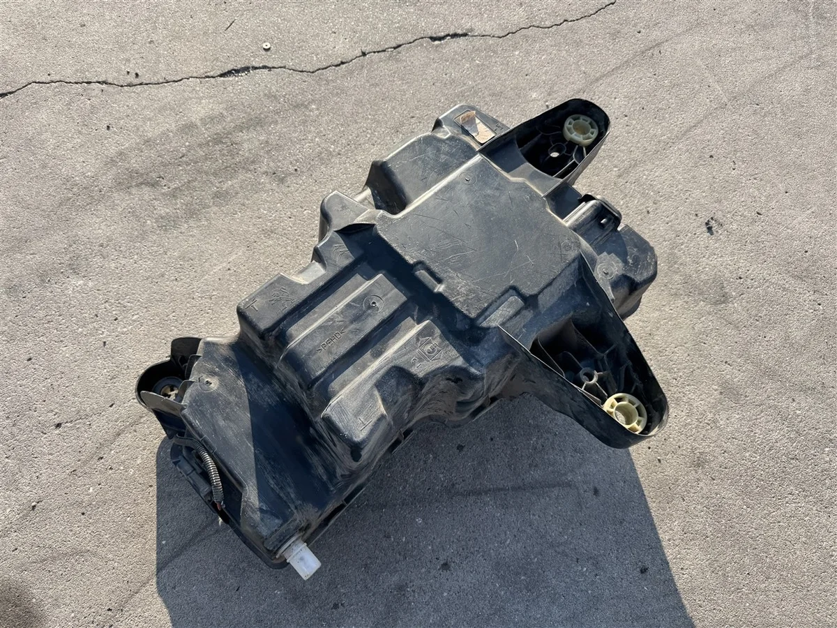AdBlue Tank mit Pumpe Opel Combo E 1.5 BlueHDi 9832421480 image 6