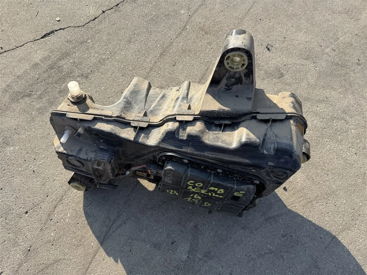 AdBlue Tank mit Pumpe Opel Combo E 1.5 BlueHDi 9832421480 image 8