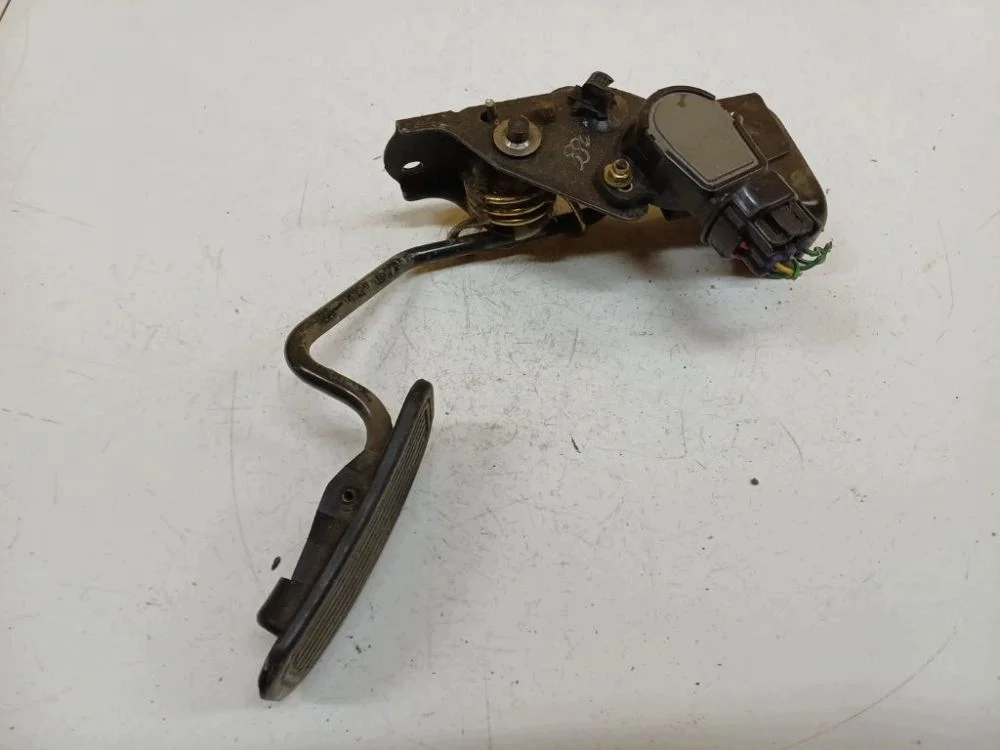 Gaspedal Toyota Previa EIS3112340 2002