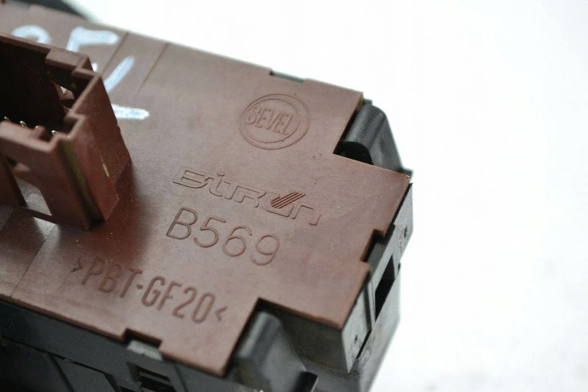 Headlight Adjustment Knob Iveco Daily B569 image 3