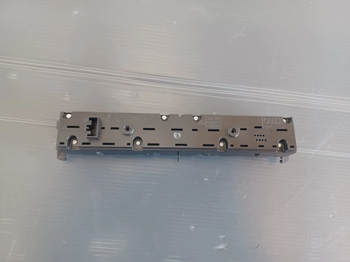 Multi-function Switch Panel Audi A6 C8 4K0925301 image 9