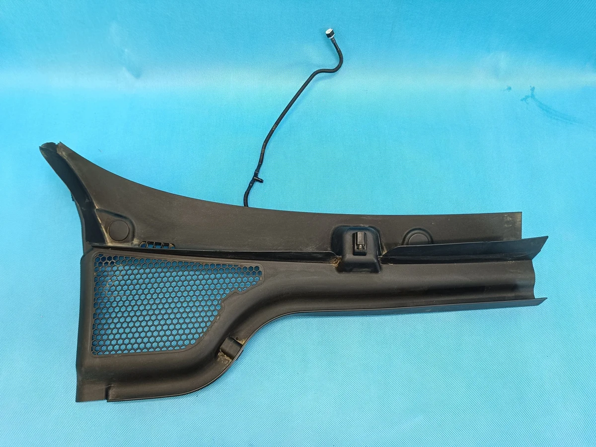 Windshield Cowl Right Skoda Kamiq 658819416 2024