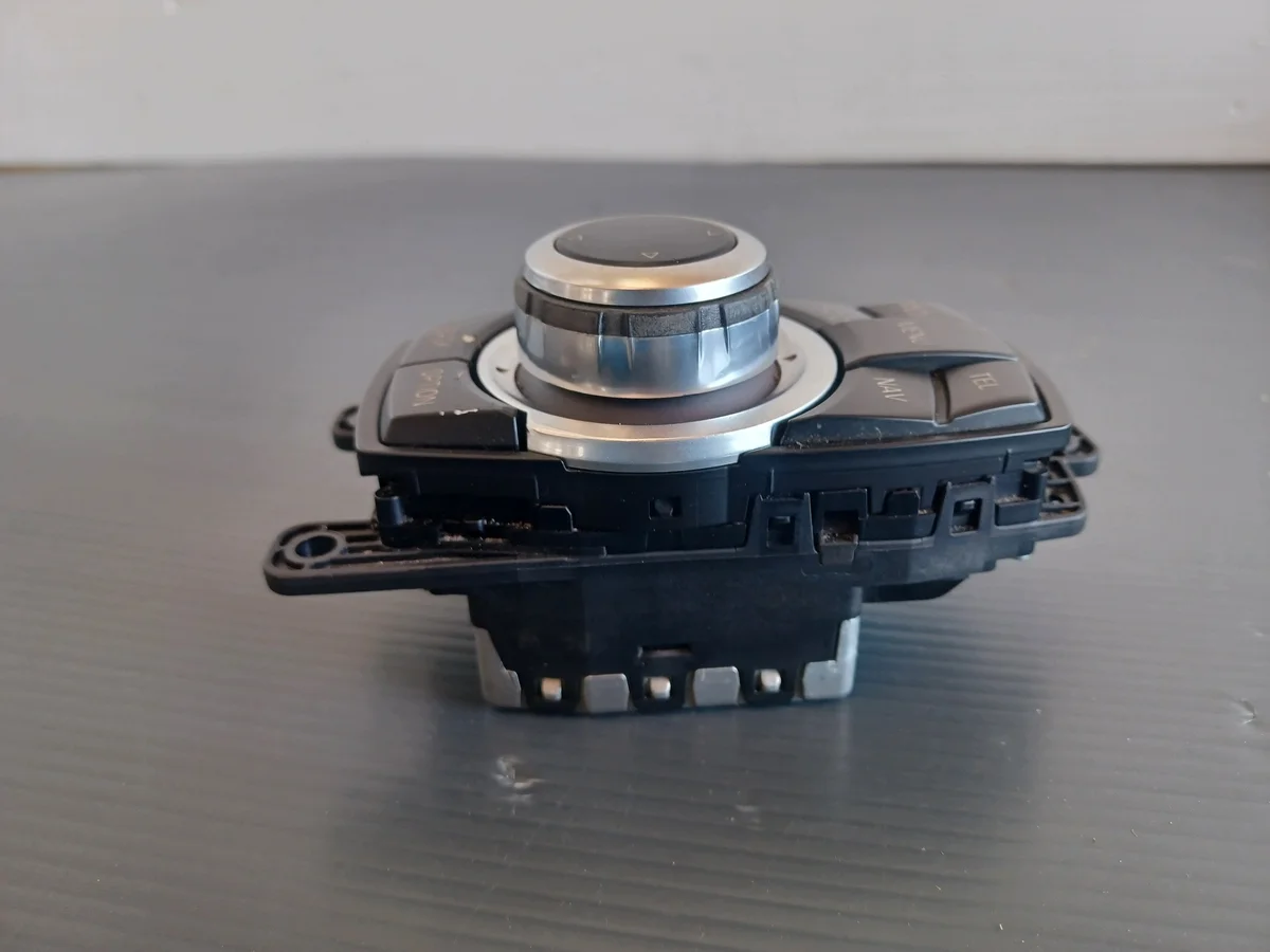 BMW F30 Commande iDrive 9286699 image 7