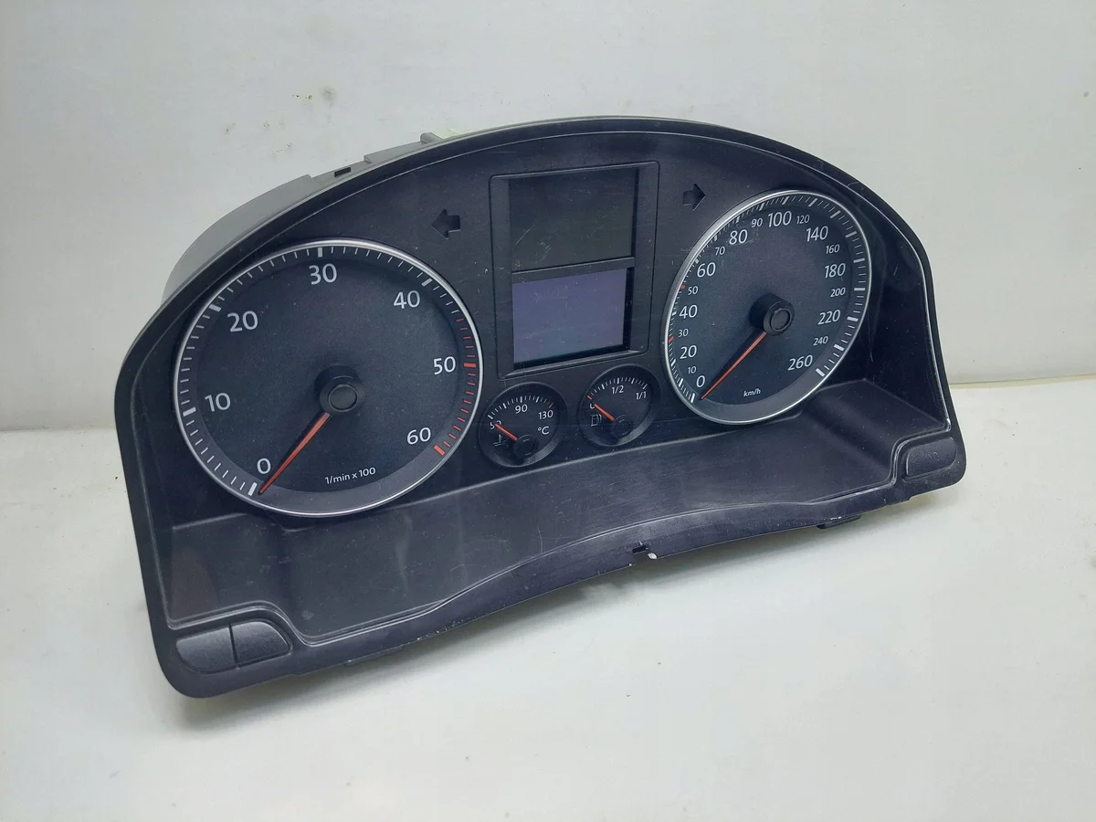 Compteur VW Golf V 1.9 TDI 1K0920860L