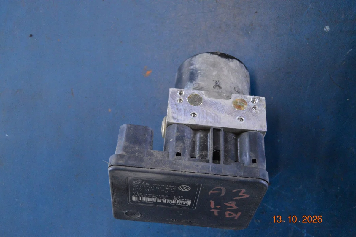 Bomba de Travão Audi 1J0614517E A3 8L