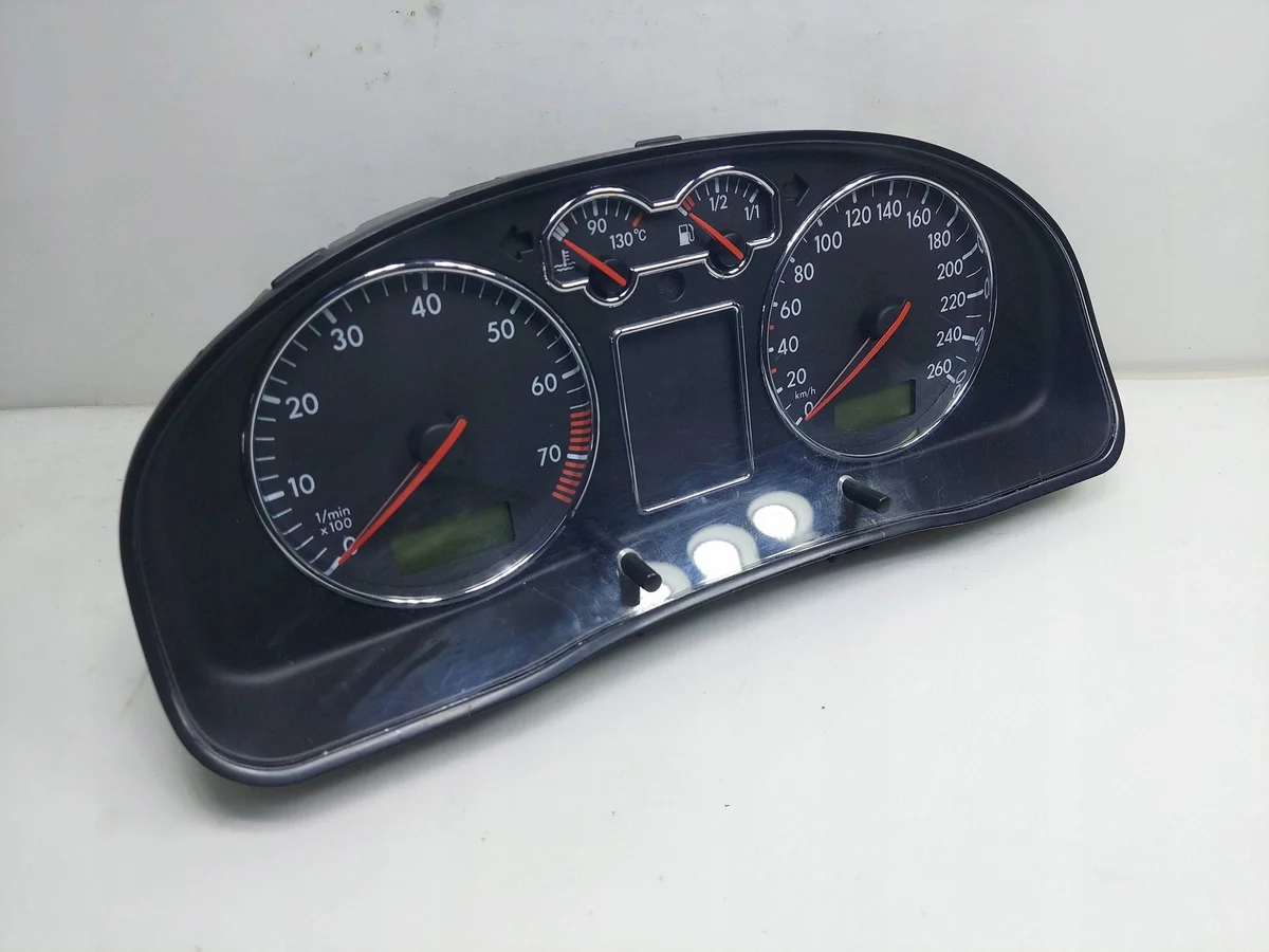 Instrumentkluster VW Passat B5 3B0919881F