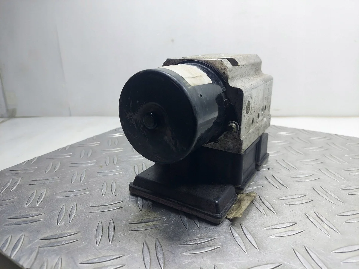 ABS-pumppu Saab 9-3 15994401C