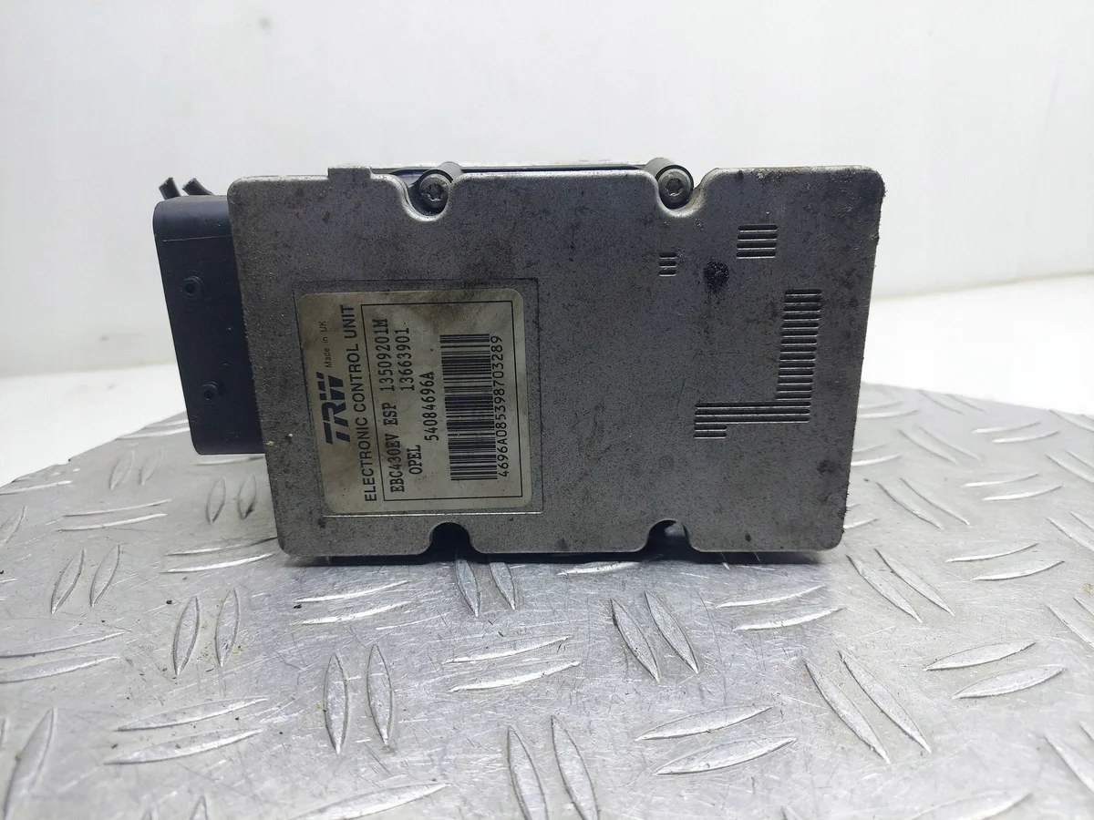 ABS-pumppu Opel Vectra C Signum 13509201M image 6