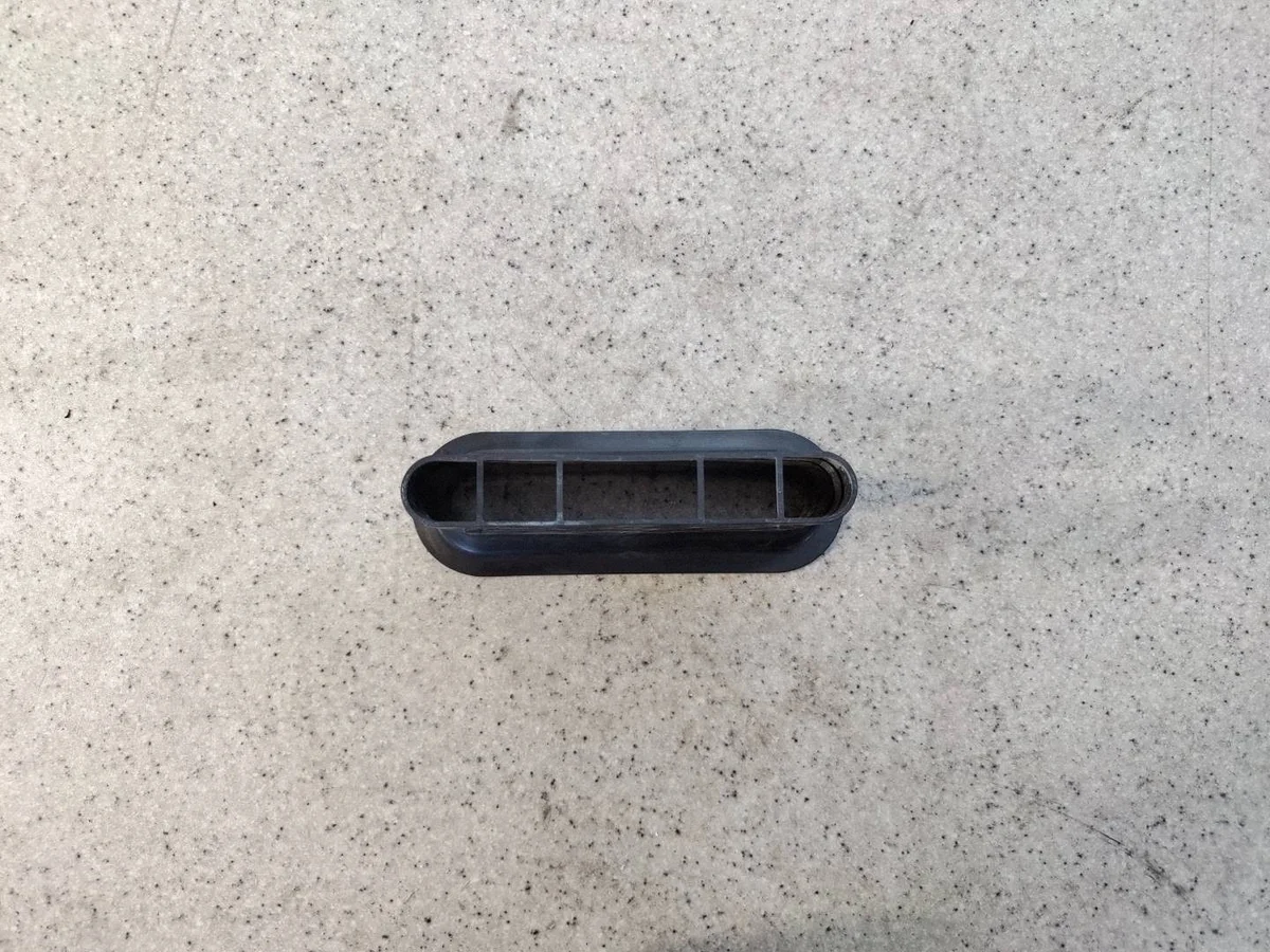 Engine Control Unit Housing Intake Volvo XC90 II 3137030715A image 4
