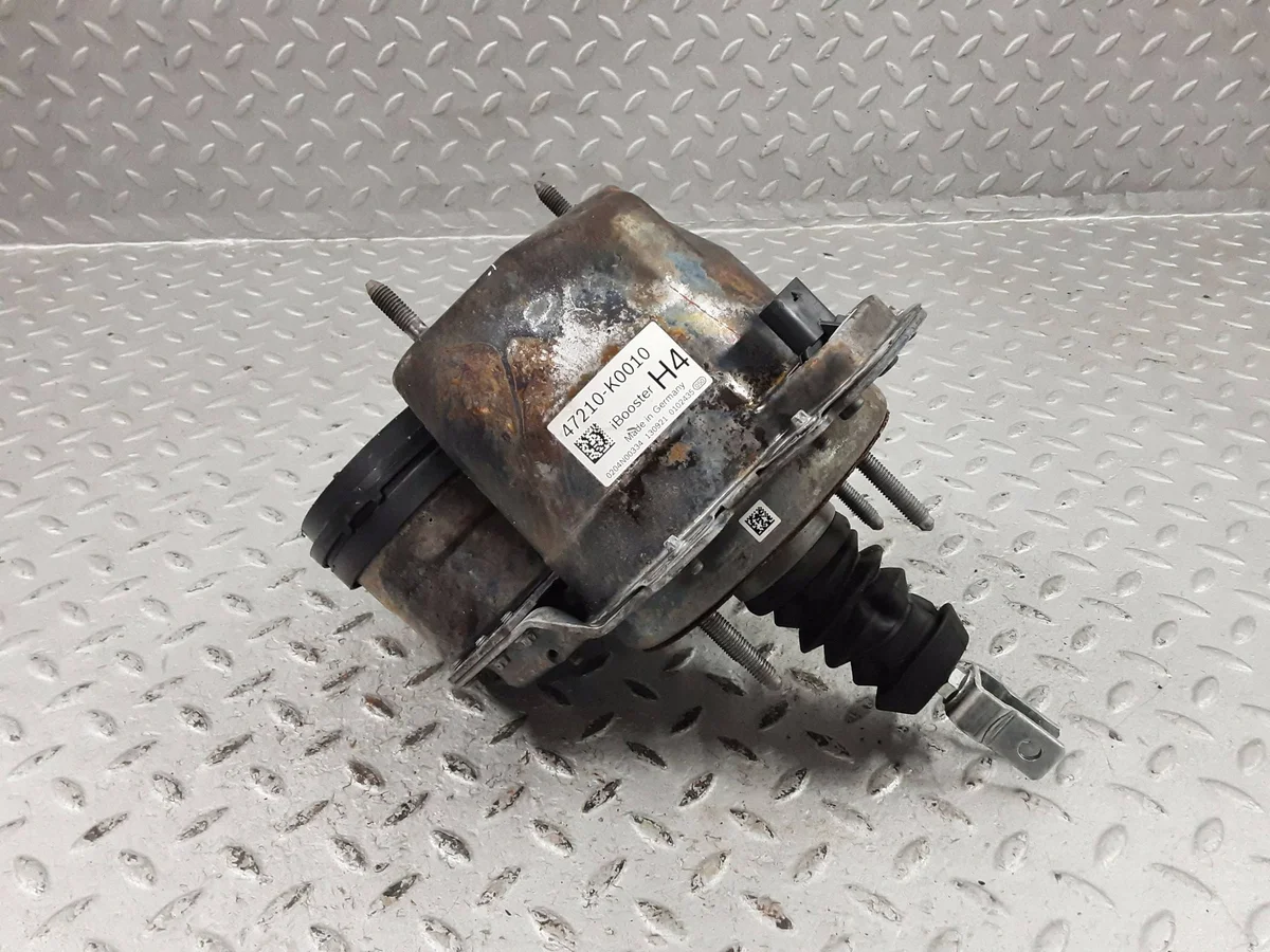 Toyota Yaris Dirección Asistida Freno 47210K0010