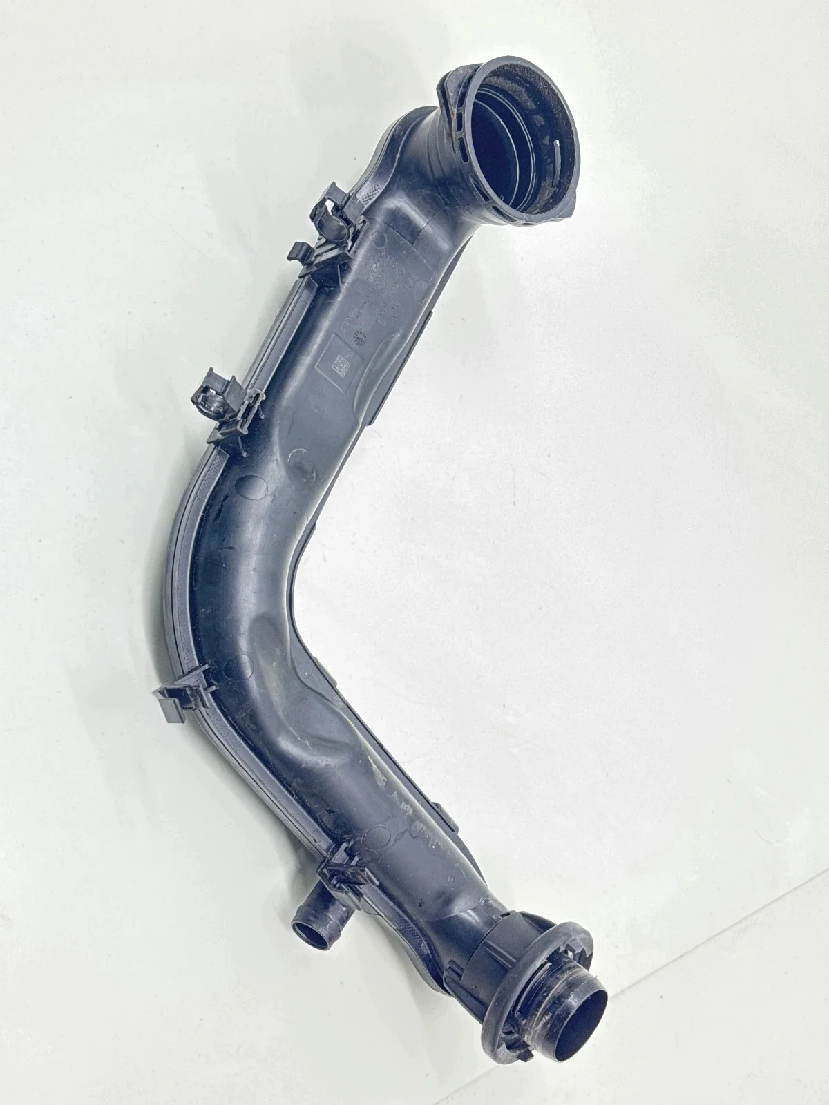 Ilmanotto putki Volkswagen T-CROSS 1.0 TSI 05C145674B