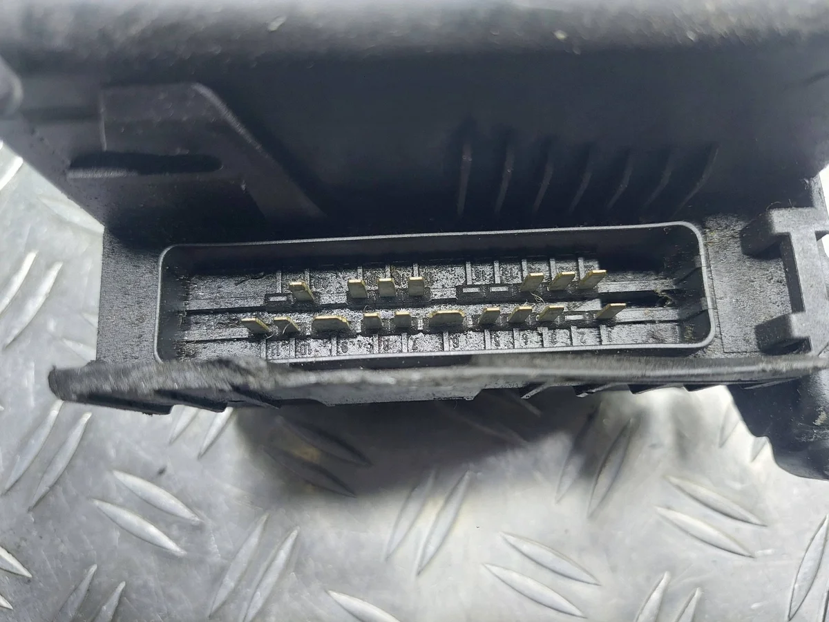 Pompa ABS Audi A4 B5 0265214002 image 6