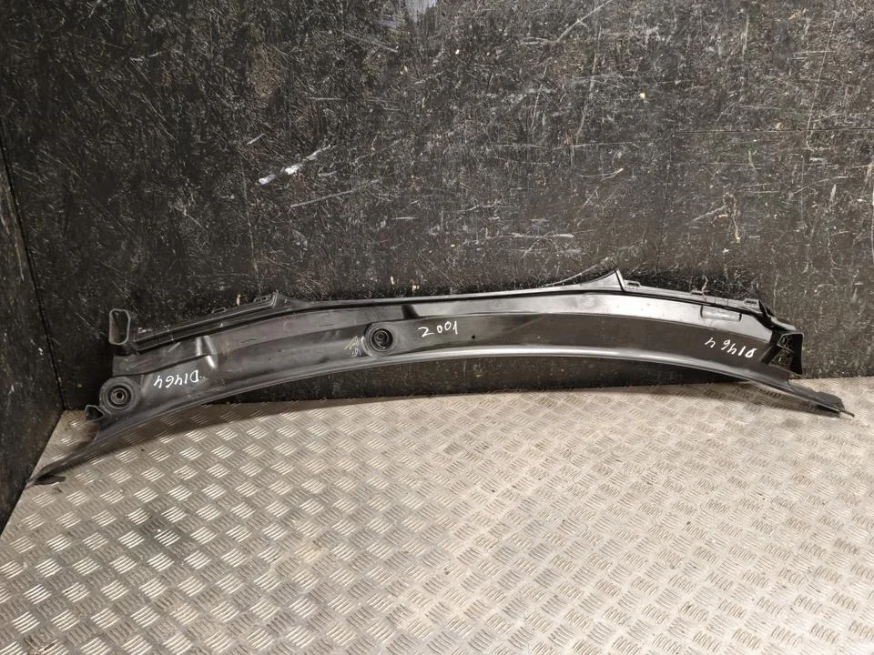 Främre huvskydd BMW X5 7434880