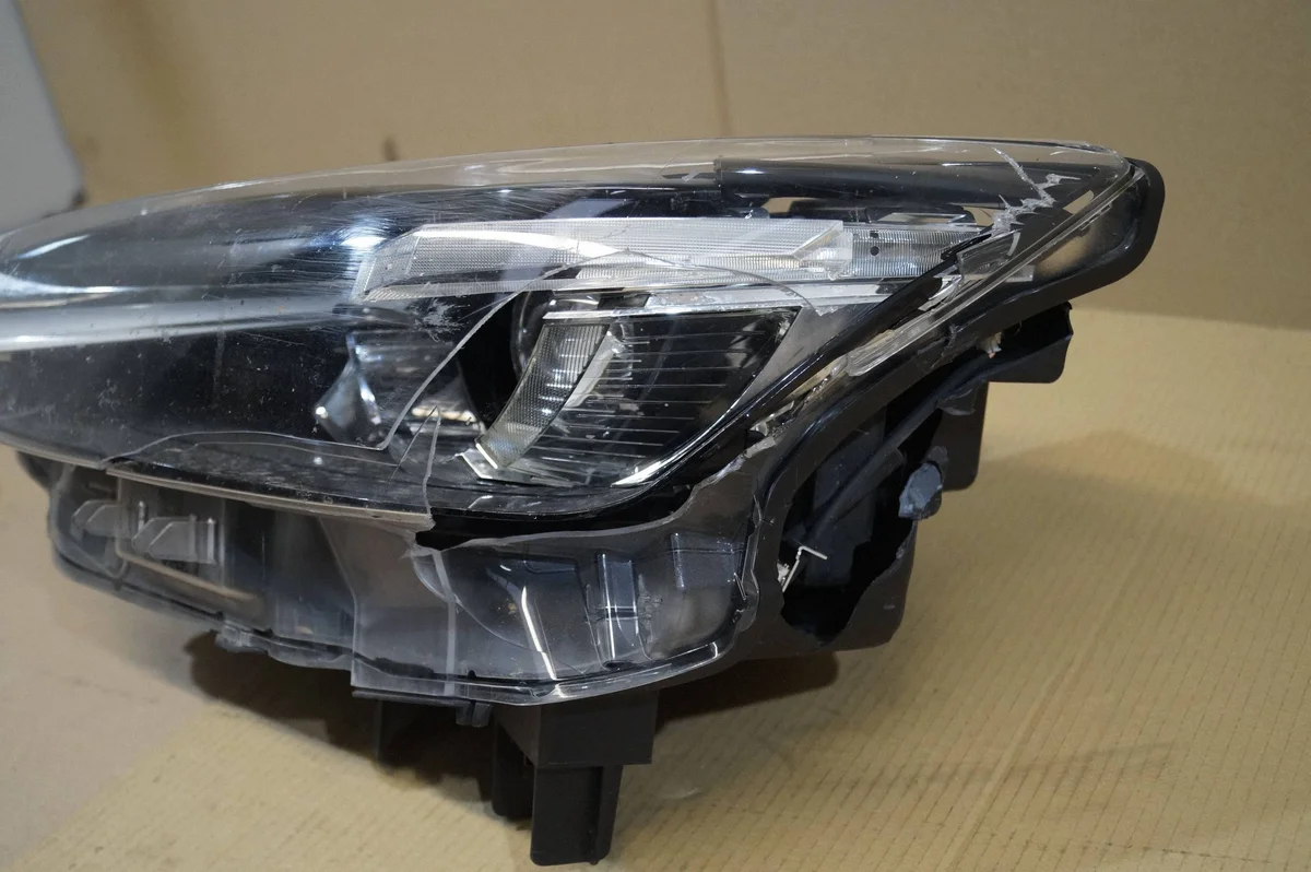 Phare LED Gauche Mazda CX-3 GBL1761 image 3