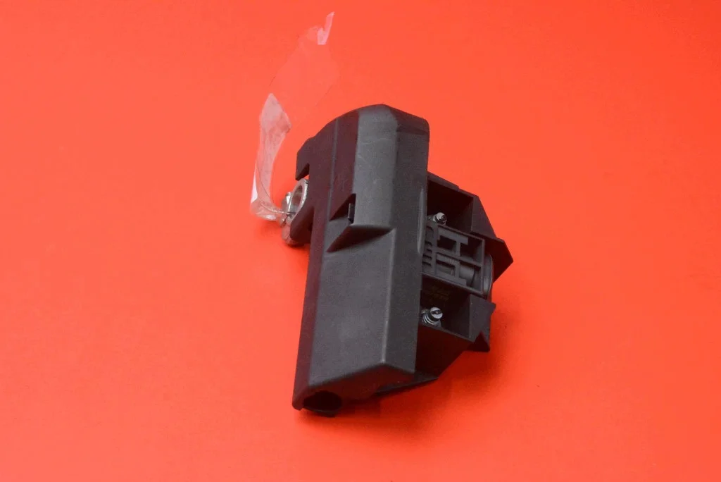 Klema Plusowa K98J4590 Audi A6 C7 2.0 TDI
