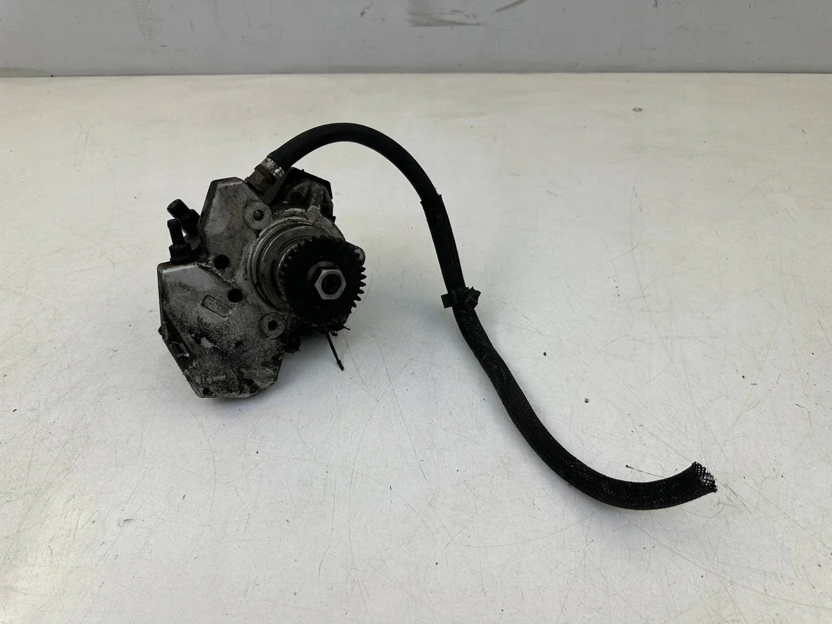 Injection Pump Mercedes 3.0 CDI A6420700201