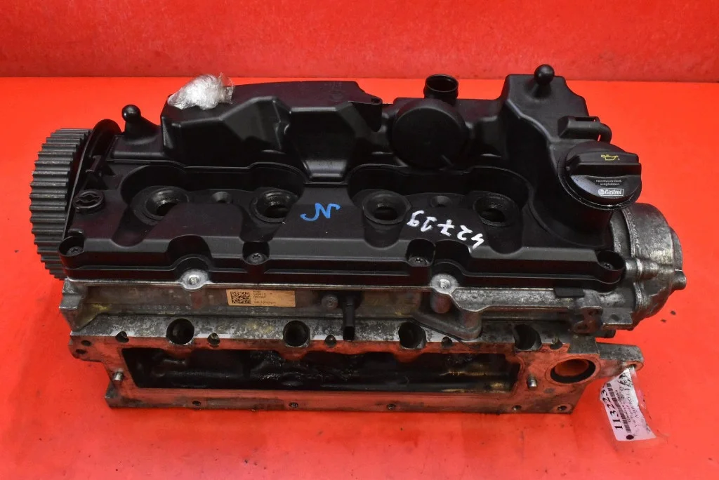 Cabeça de motor VW Tiguan 04L103373E