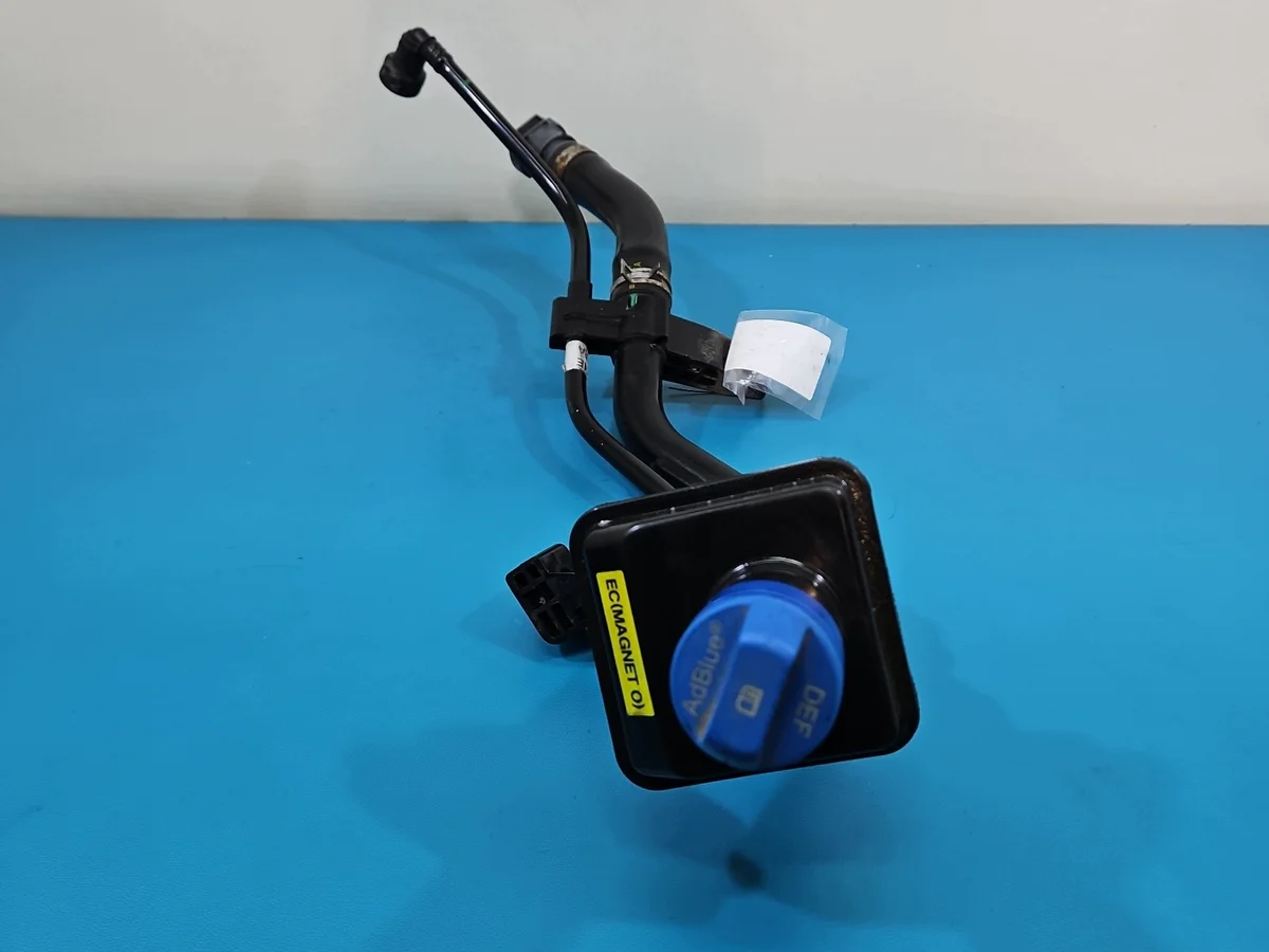 AdBlue-putki Hyundai Tucson 31530N7000