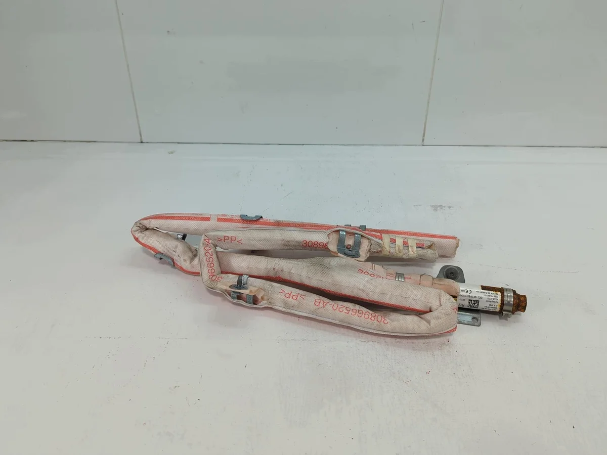 Cortina Airbag Jaguar XE GX73-14K159-BB
