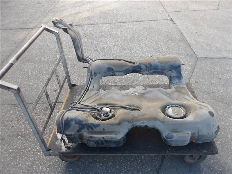 Audi A3 8L 1.8T Quattro Kraftstoffbehälter A38LQUATTRO18T