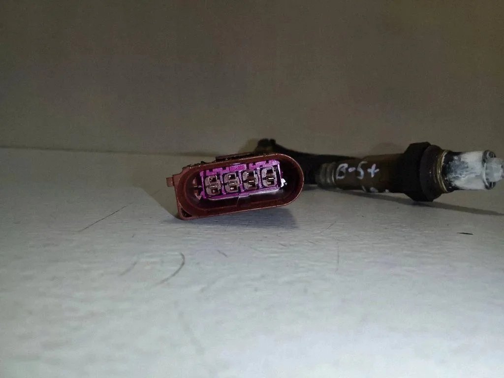 Lambdasonde VW Passat B5 0258006305 image 3