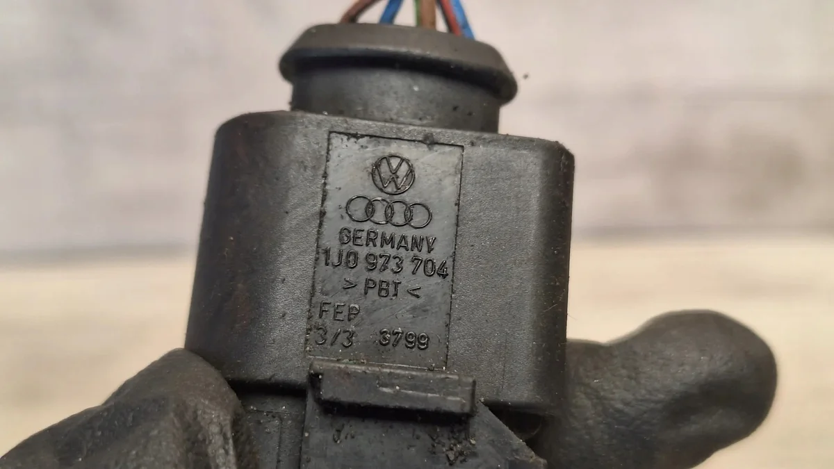 Lambdasonde Volkswagen Jetta VI 1J0973704 image 4