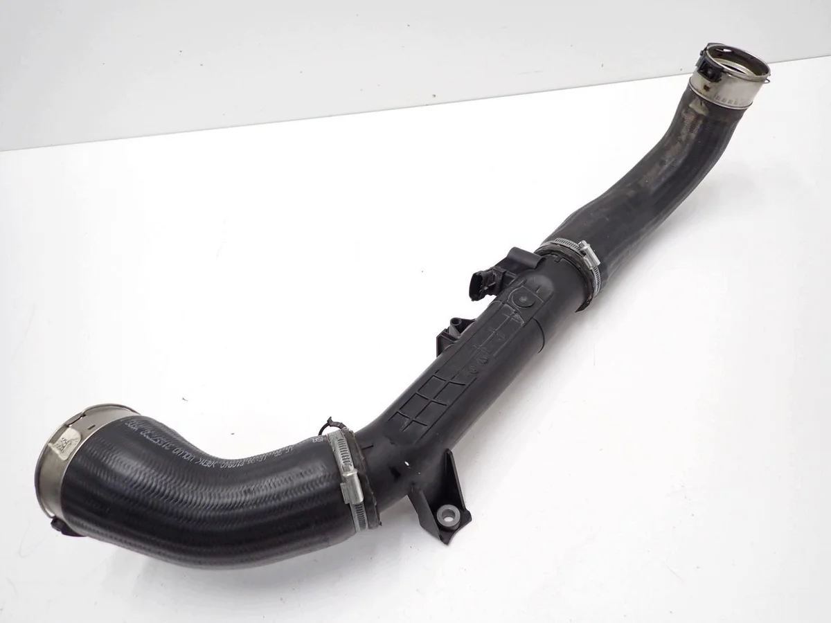Tuyau Intercooler Volvo V40 II T2 1.5 Turbo 31686412 image 3