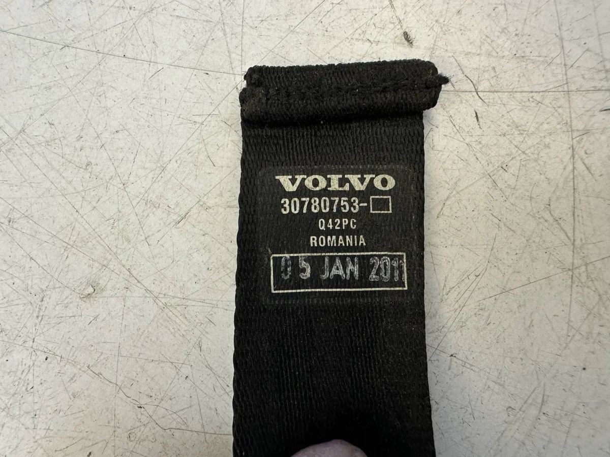 Volvo XC70 II tavaratilan verkkohihna 30780753 image 4