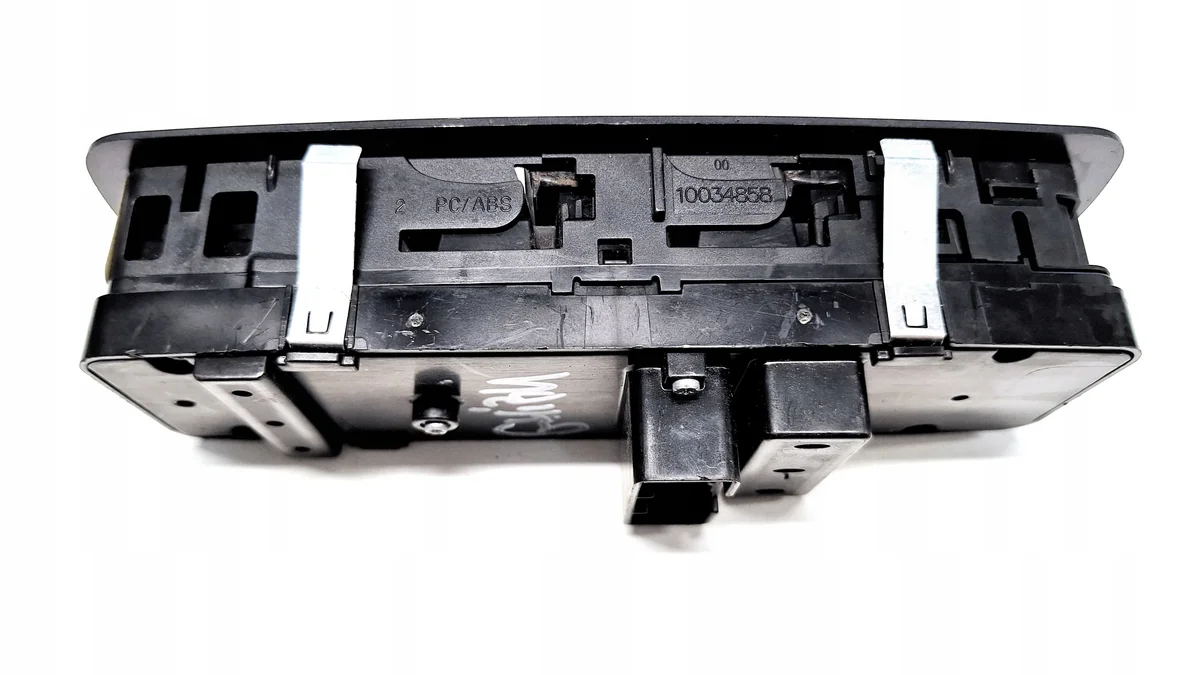 Maserati Window Regulator Switch Left Front 670025406 image 4