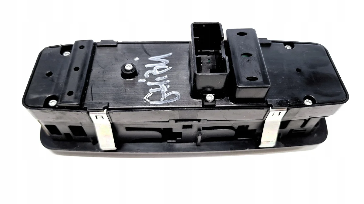 Maserati Window Regulator Switch Left Front 670025406 image 5