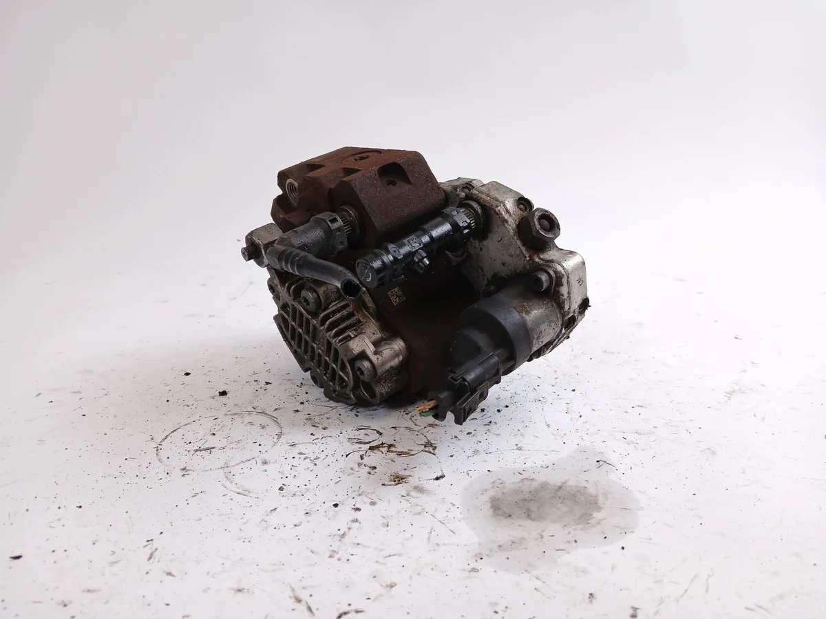 Injection Pump Renault Laguna/Scenic/Megane 1.9 DCI 8200256255