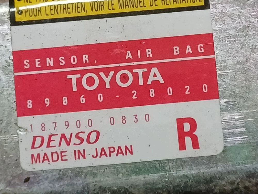 Toyota Previa Sensor Airbag 8986028020 image 4