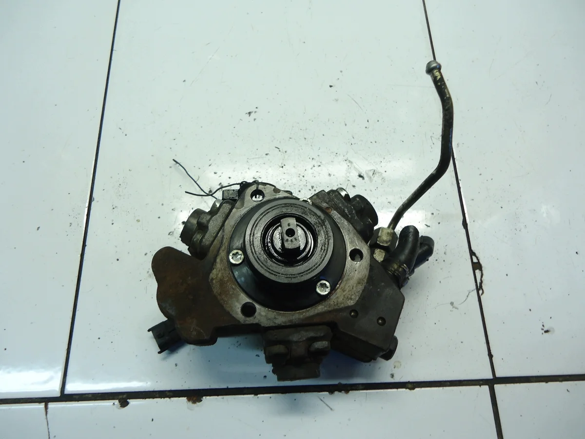 Bomba Inyección Opel Astra J Corsa D 1.3CDTI 0445010204