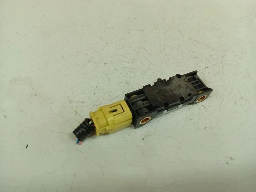 Nissan Note Sensor Airbag EIS3109590