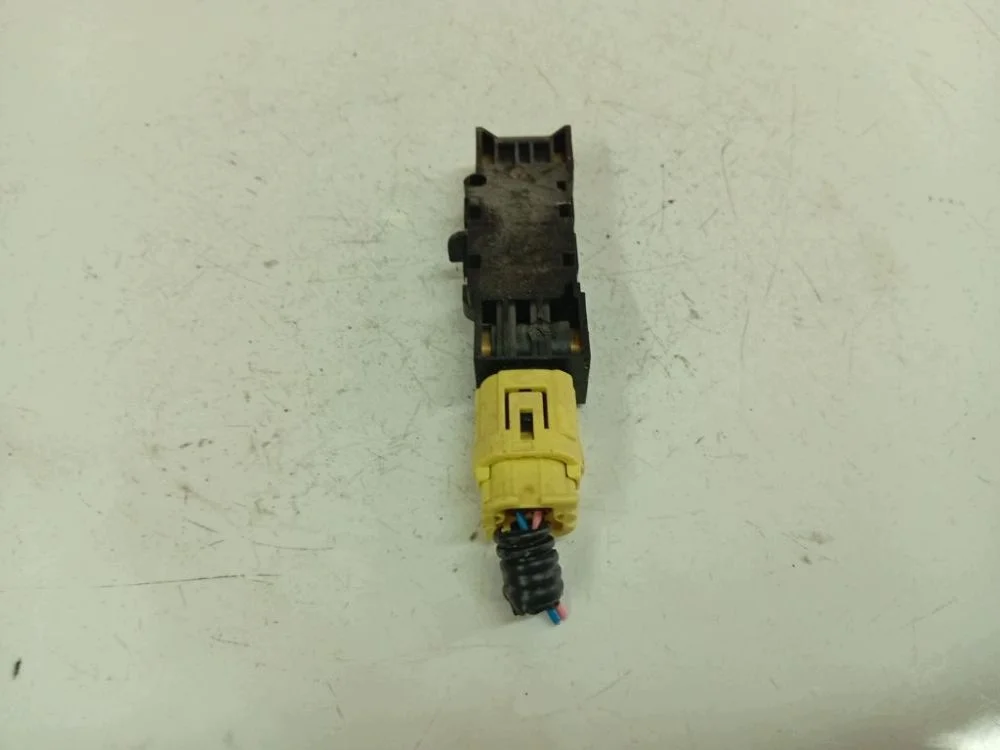 Airbag Sensor Nissan Note 1.5L EIS3109590
