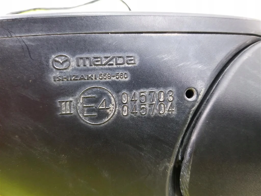 Peilin kotelo Mazda CX-30 045703