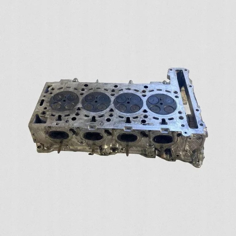 Mercedes-Benz R654016 sylinterikansi image 2